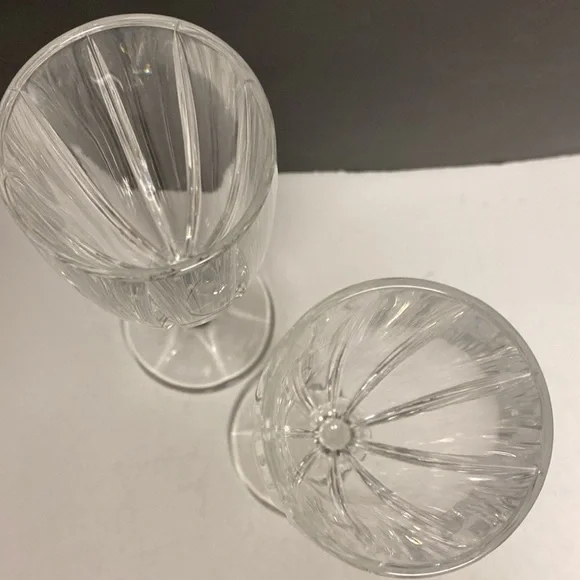 Marquis Waterford Omega Flute Set Of 2 Champagne Crystal Glasses - Picture 8 of 13